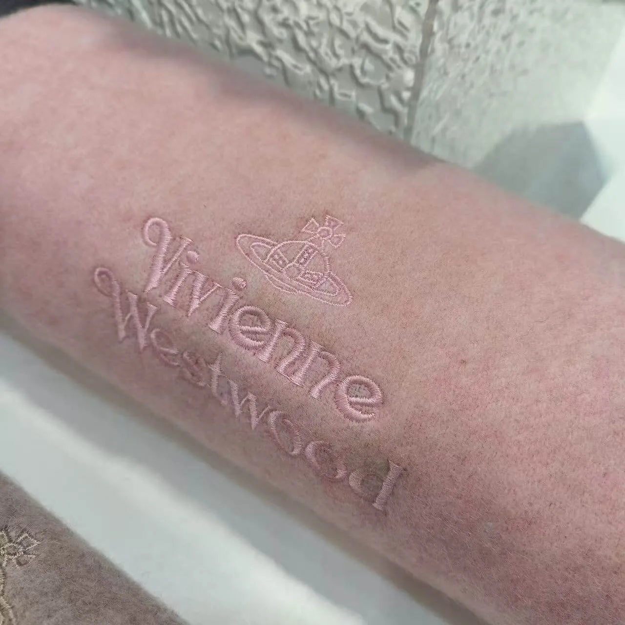 Mad Orb Wool Fringe Scarf