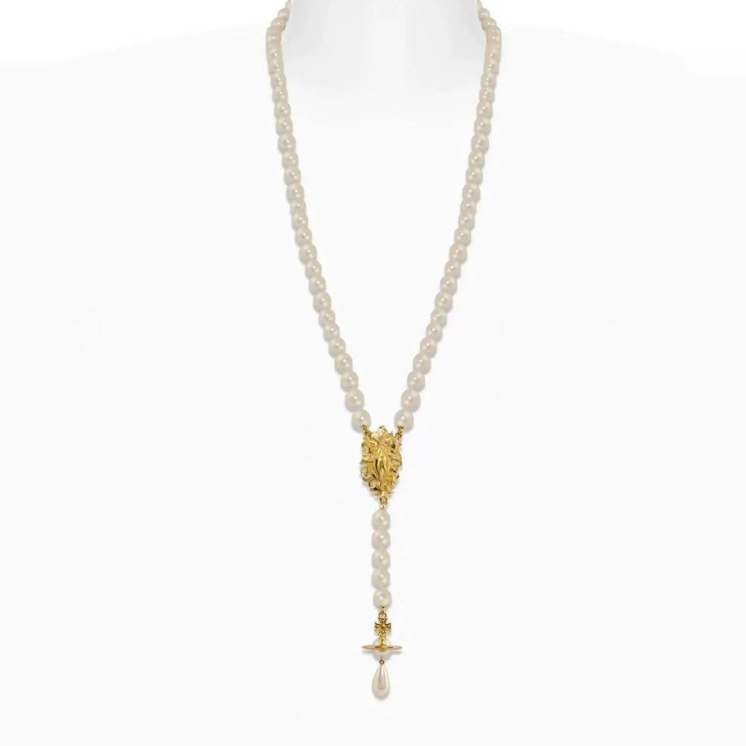 CALISTA Pearl Pendant Saturn Necklace