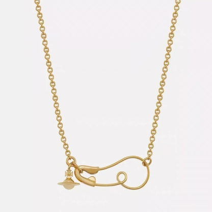 MAXIMA Pendant Necklace