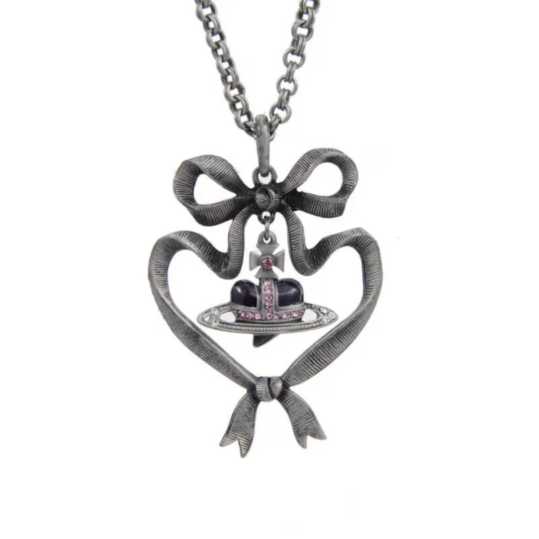 Baroque Ribbon Heart Saturn Necklace