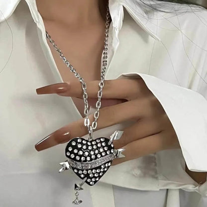 Large Size Arrow Piercing The Heart Necklace