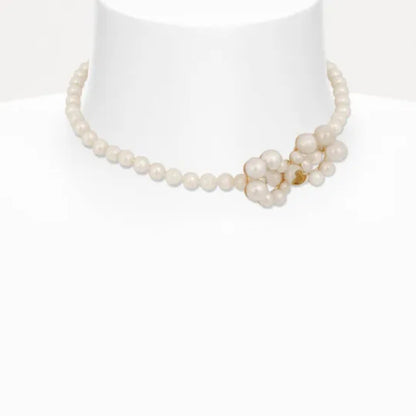 VIVIANA Pearl Bow Necklace