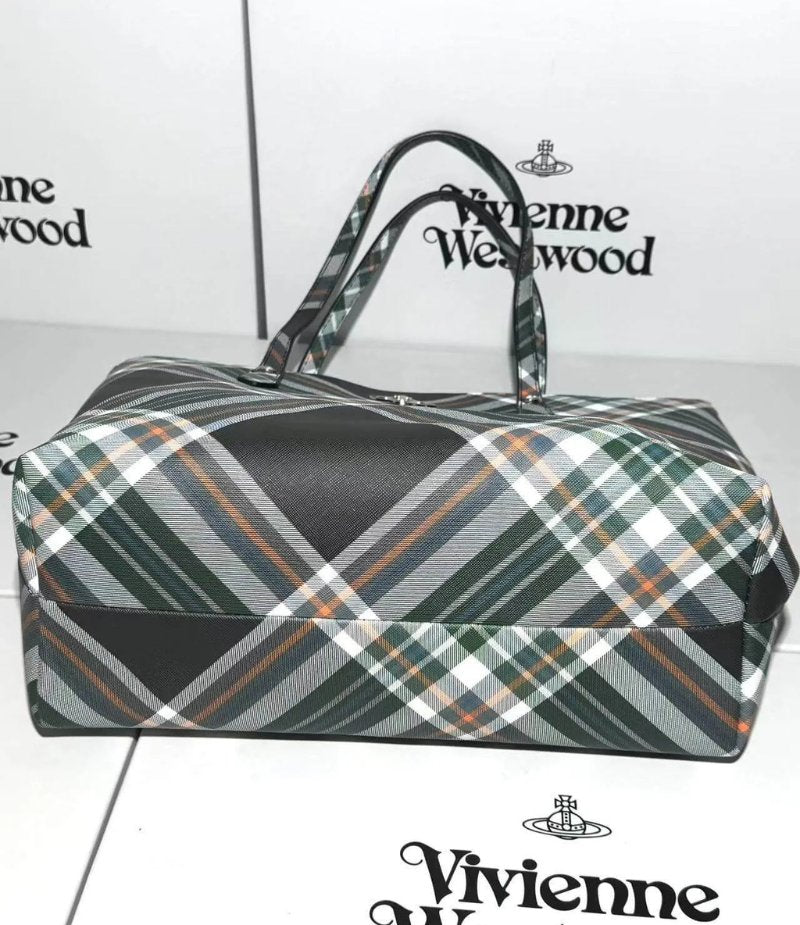 Classic Plaid Saturn Tote