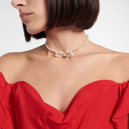 VIVIANA Pearl Bow Necklace
