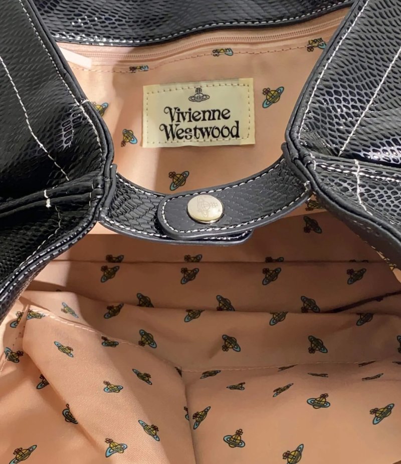 Structured Snake Texture Saturn Tote