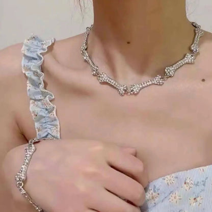 FAUSTINE Eight-section Bone Necklace