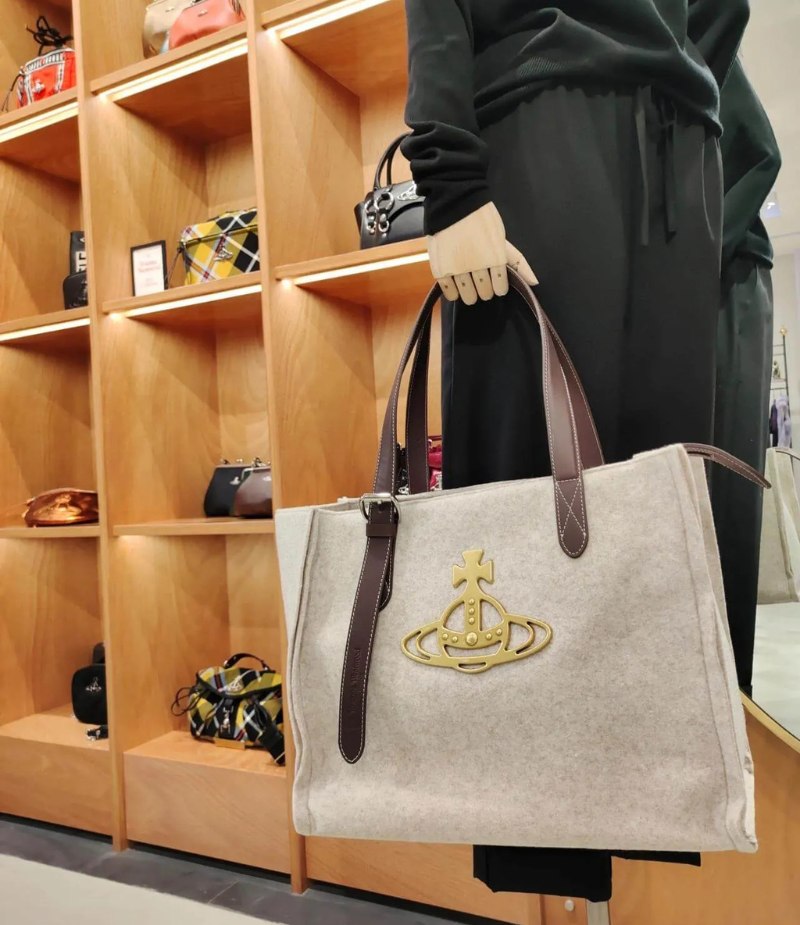 Felt Saturn Wool Tote