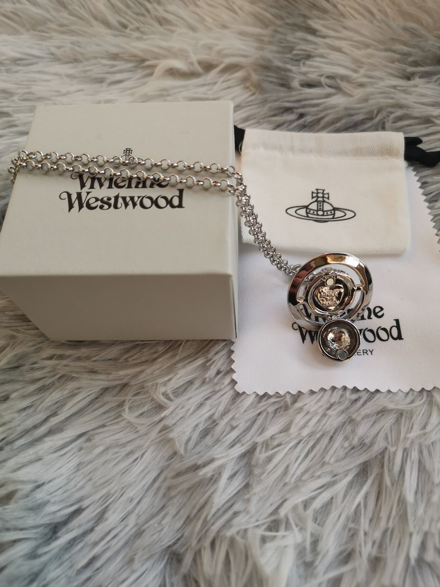 Silver Hidden Compartment Necklace (with box)