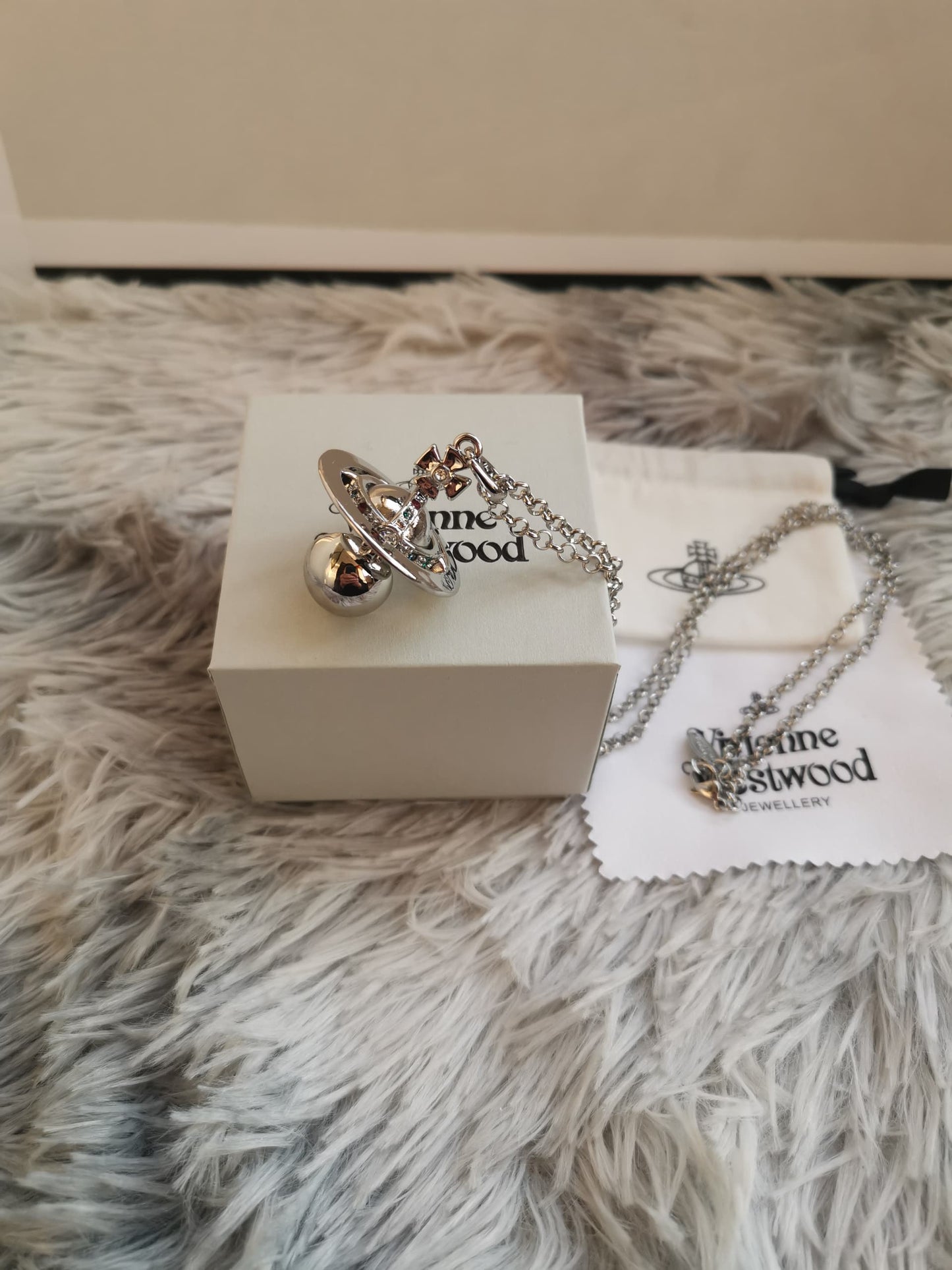 Silver Hidden Compartment Necklace (with box)