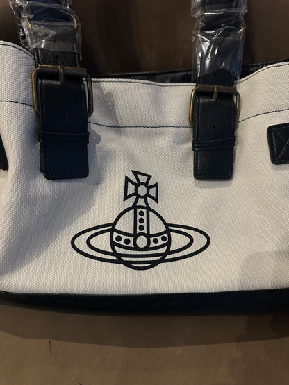 Vwnana Cream leather messenger bag (with dust bag)